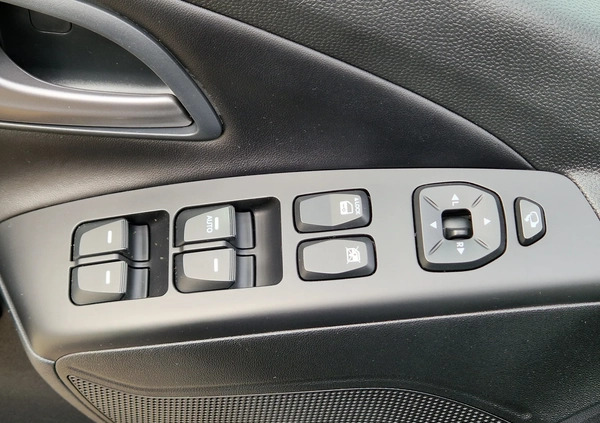 Hyundai ix35 cena 58900 przebieg: 63000, rok produkcji 2014 z Rybnik małe 704